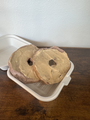 BLACK HILLS BAGEL WITH CREAM CHEESE